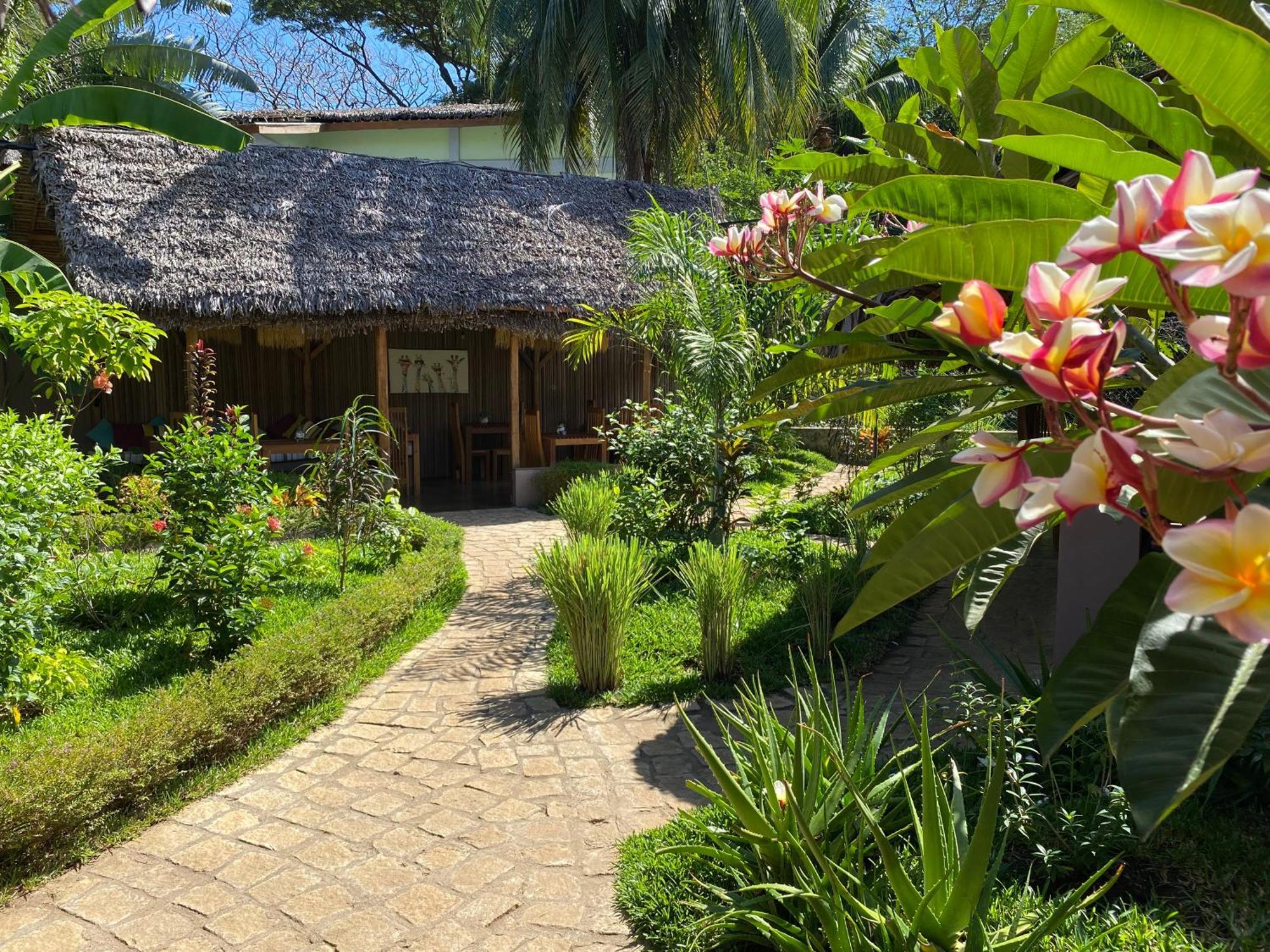 Hotel La Perle Rare De Nosy Be Ambatoloaka  Zewnętrze zdjęcie